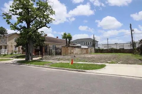 305 Everton St, Houston, TX 77003