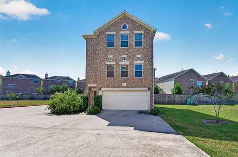 11603 Main Fir Dr, Houston, TX 77025