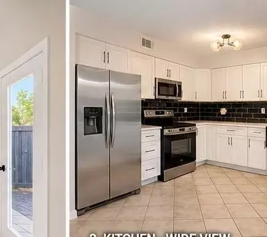 6106 W Airport Blvd #18, Houston, TX 77035