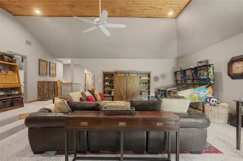 Other - 11 Holly Tree Ln, Spring, TX 77373 photo 4 of 8