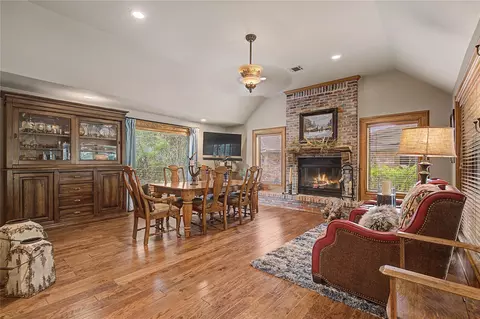 Dining - 11 Holly Tree Ln, Spring, TX 77373 photo 1 of 2