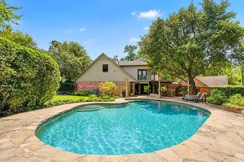 Exterior - 11 Holly Tree Ln, Spring, TX 77373 photo 10 of 11