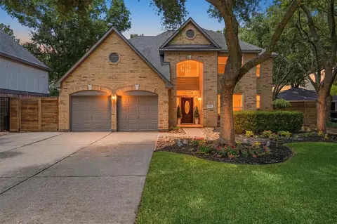 8103 Hurst Forest Dr, Humble, TX 77346