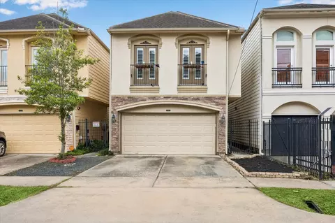 5513 Petty St #C, Houston, TX 77007
