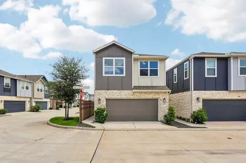9808 Falling Fern Ln, Houston, TX 77080