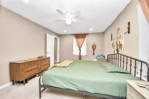 Bedroom - 1806 Miami Rd, Pasadena, TX 77502 photo 2 of 5