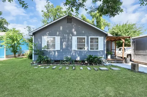 1806 Miami Rd, Pasadena, TX 77502