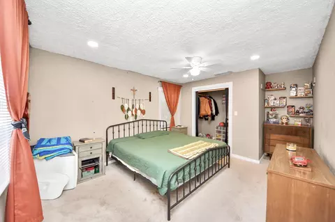 Bedroom - 1806 Miami Rd, Pasadena, TX 77502 photo 3 of 5