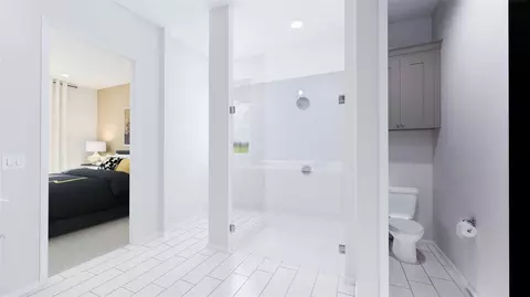 Bath - 6302 Firefly Fields Ln, Katy, TX 77493 photo 2 of 5