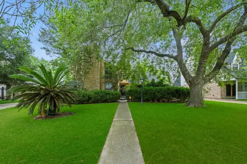 15239 Corona Del Mar Dr, Houston, TX 77083