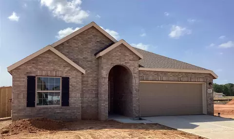 806 Falling Cave Dr, Willis, TX 77378 photo 1