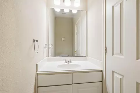 Bath - 22519 Spring Crossing Dr, Spring, TX 77373 photo 1 of 7