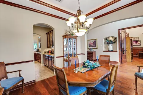 Dining - 6119 Lofty Ln, Spring, TX 77379 photo 2 of 4