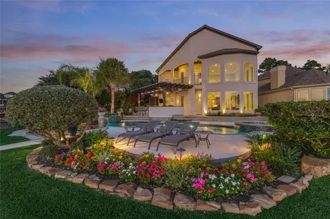 Exterior - 9943 Pebble View Ct, Conroe, TX 77304 photo 9 of 9