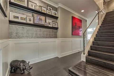 Entry Way - 9943 Pebble View Ct, Conroe, TX 77304 photo 2 of 3