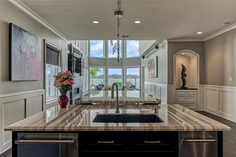 Kitchen - 9943 Pebble View Ct, Conroe, TX 77304 photo 3 of 7