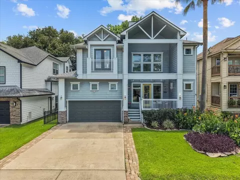 208 Valmar St, Kemah, TX 77565