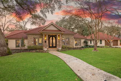 1524 Travis St, Columbus, TX 78934