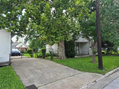 1601 Malvern St, Houston, TX 77009