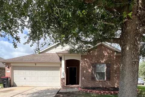 7911 Trestletree Way, Baytown, TX 77521