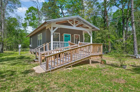 364 County Road 3892 W, Cleveland, TX 77328