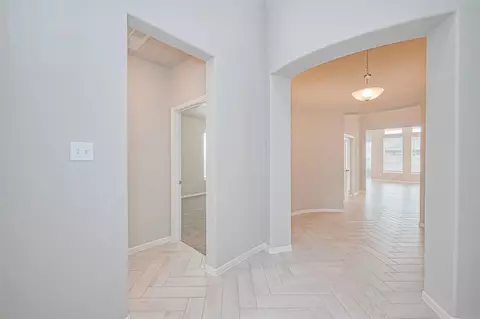 Entry Way - 1335 Austin Colony Dr, Angleton, TX 77515 photo 3 of 10