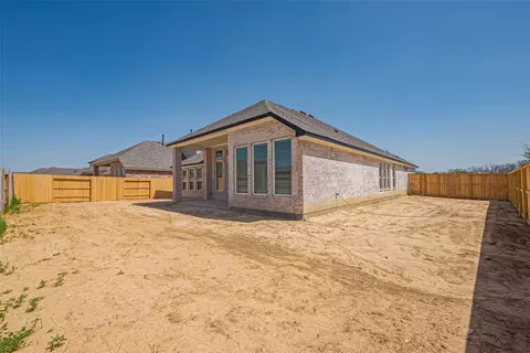 Exterior - 1335 Austin Colony Dr, Angleton, TX 77515 photo 4 of 5