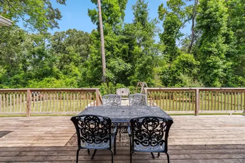 Exterior - 129 Bridgepoint, Onalaska, TX 77360 photo 6 of 7