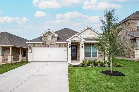 720 Fallen Hemlock Ct, Conroe, TX 77304 photo 1