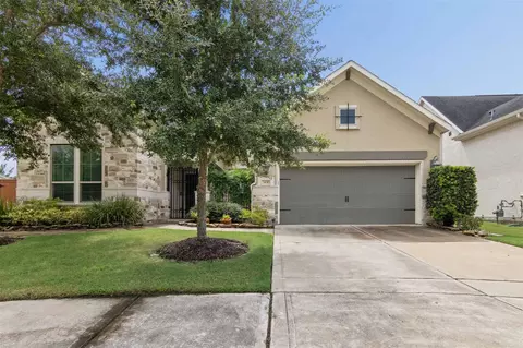 3430 Dover Valley Dr, Houston, TX 77059
