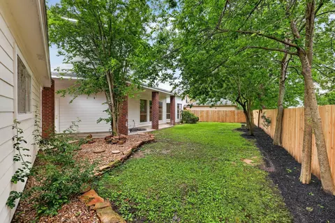 Exterior - 17519 Shelburne Ln, Spring, TX 77379 photo 4 of 4