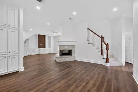 Living - 17519 Shelburne Ln, Spring, TX 77379 photo 3 of 7