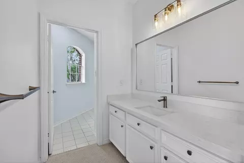 Entry Way - 17519 Shelburne Ln, Spring, TX 77379 photo 4 of 4