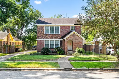 3102 Isabella St, Houston, TX 77004