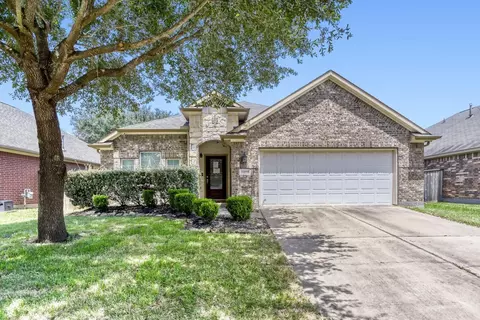 21554 Barrett Knolls Dr, Richmond, TX 77406