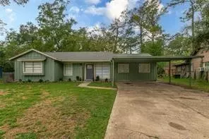 9325 Bamboo Ln, Beaumont, TX 77708