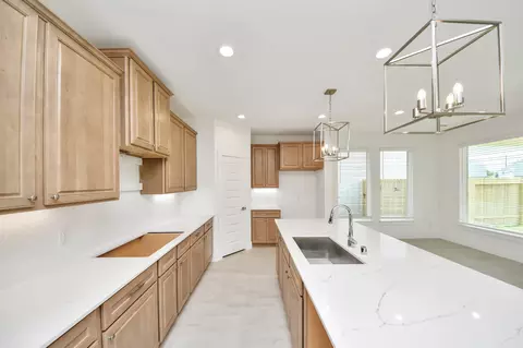 Kitchen - 3217 Skerne Spring Dr, Spring, TX 77373 photo 3 of 4