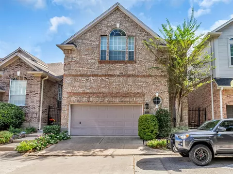12852 Kingsbridge Ln, Houston, TX 77077