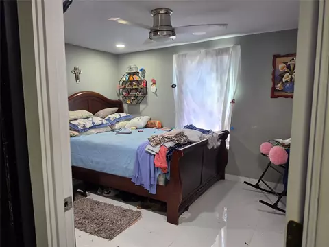 Bedroom - 109 Masterson Rd, Laredo, TX 78046 photo 3 of 4