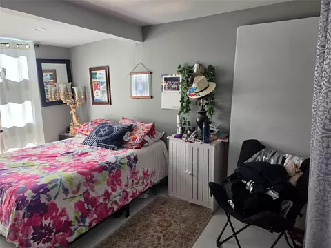 Bedroom - 109 Masterson Rd, Laredo, TX 78046 photo 2 of 4