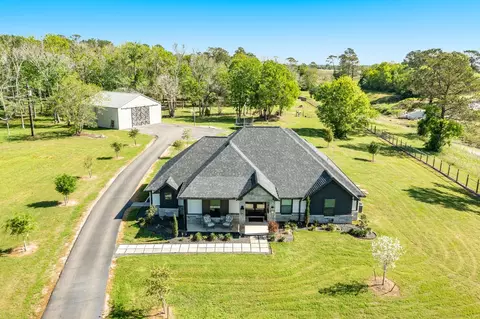 7550 Oak Cross E St, Alvin, TX 77511
