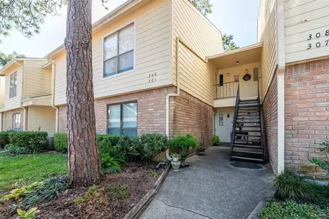 14515 Wunderlich Dr #306, Houston, TX 77069