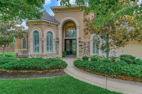 67 S Sage Sparrow Cir, Spring, TX 77389