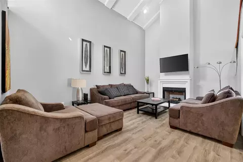 4724 Post Oak Timber Dr #8/65, Houston, TX 77056