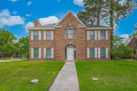 215 Wood Circle Ln, Houston, TX 77015