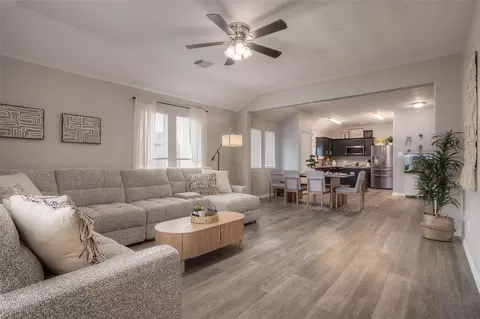 Other - 5049 Willow Point Dr, Conroe, TX 77303 photo 3 of 7