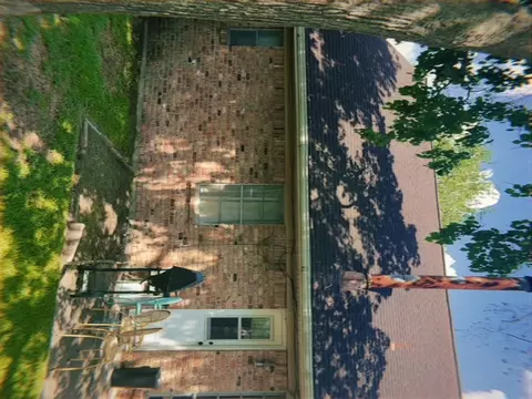 Exterior - 2901 Peach Ln, Pasadena, TX 77502 photo 8 of 11
