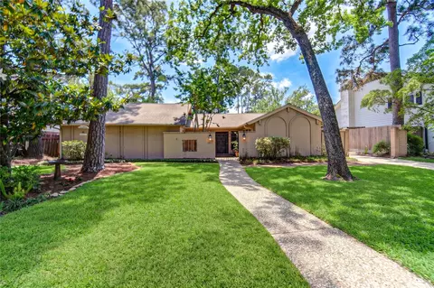 13307 Barryknoll Ln, Houston, TX 77079