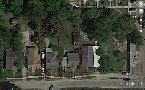 1001 Booth St, Houston, TX 77009