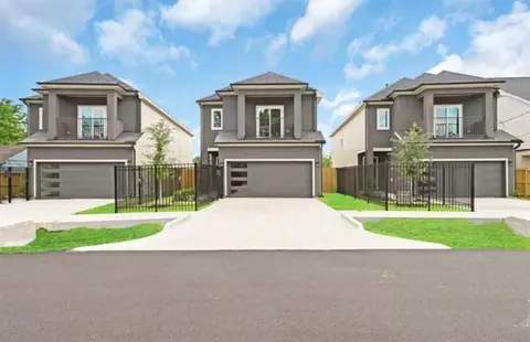 4614 Redbud St, Houston, TX 77051